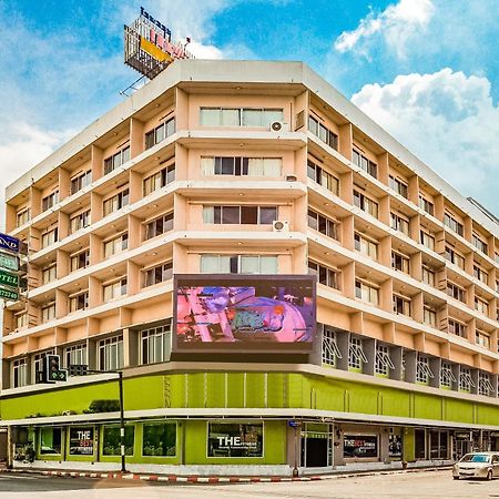 Oyo 441 Grand Thara Hotel Surat Thani Ngoại thất bức ảnh