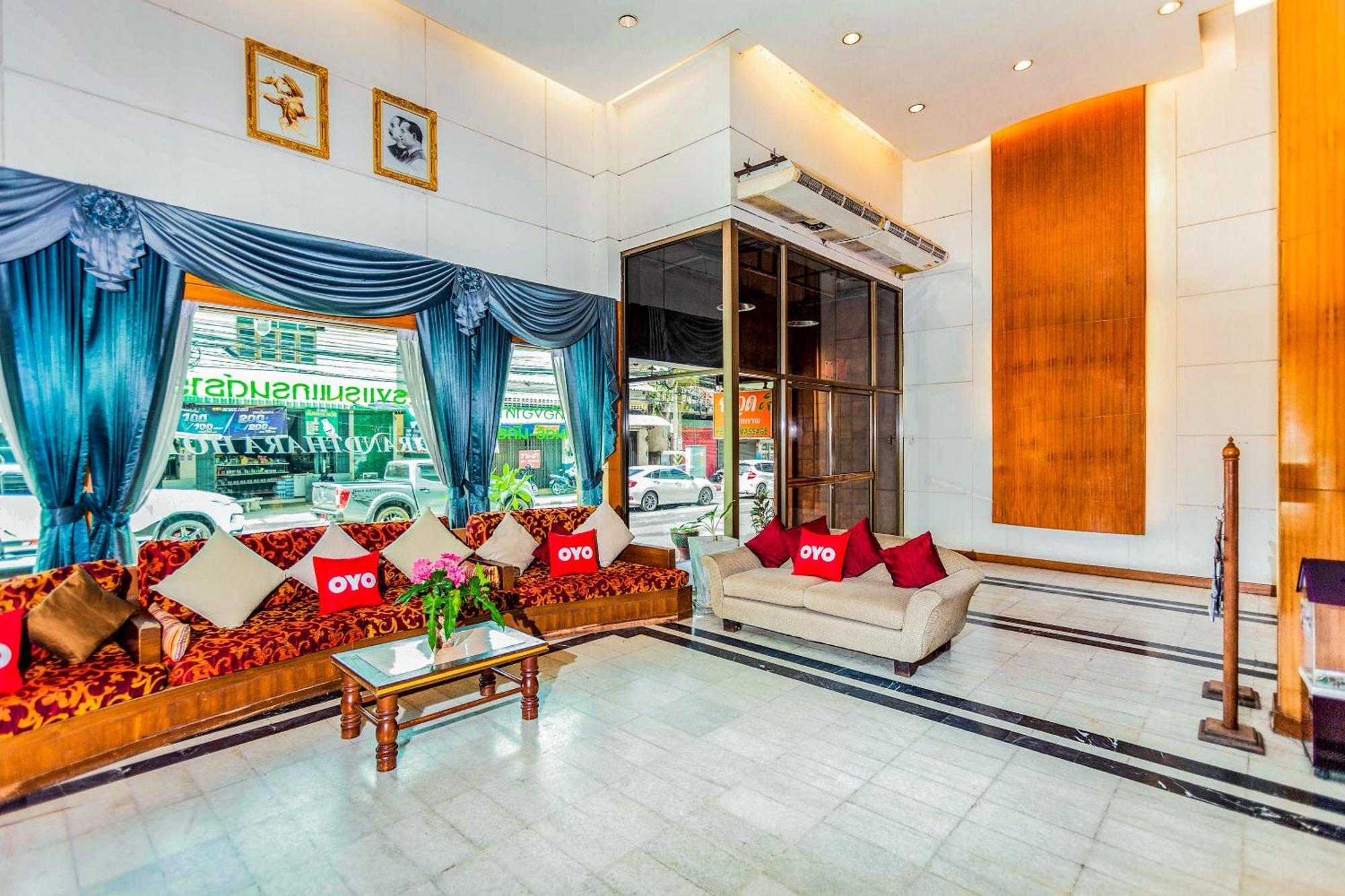 Oyo 441 Grand Thara Hotel Surat Thani Ngoại thất bức ảnh