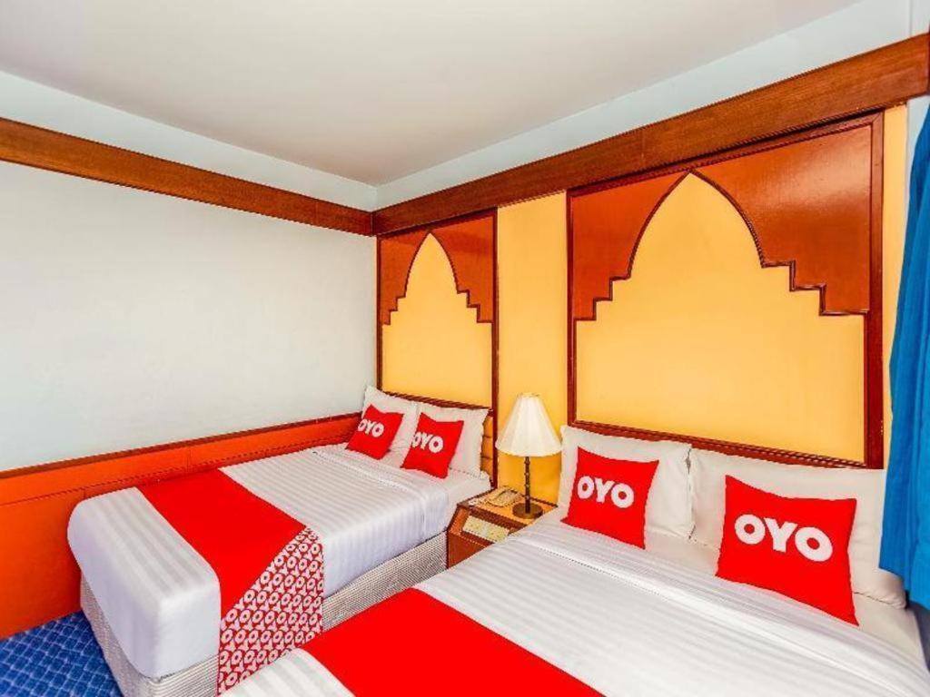 Oyo 441 Grand Thara Hotel Surat Thani Ngoại thất bức ảnh